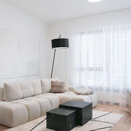Kesselbauer Bratislava - Luxury Apartment With Free Parking Exterior photo
